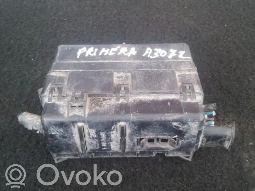 Nissan Primera Fuse box set 
