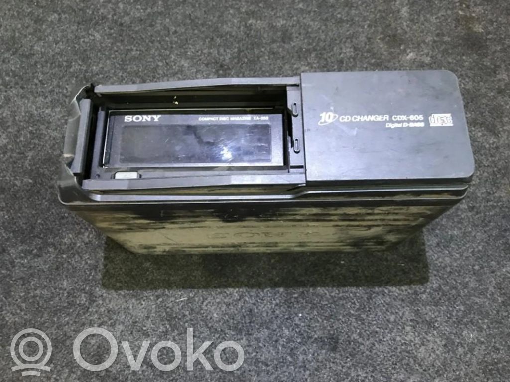 BMW 5 E39 Zmieniarka płyt CD/DVD 