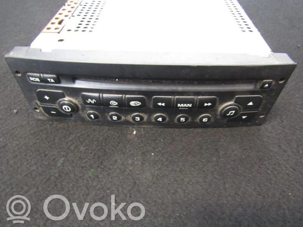 Peugeot 307 Panel / Radioodtwarzacz CD/DVD/GPS 