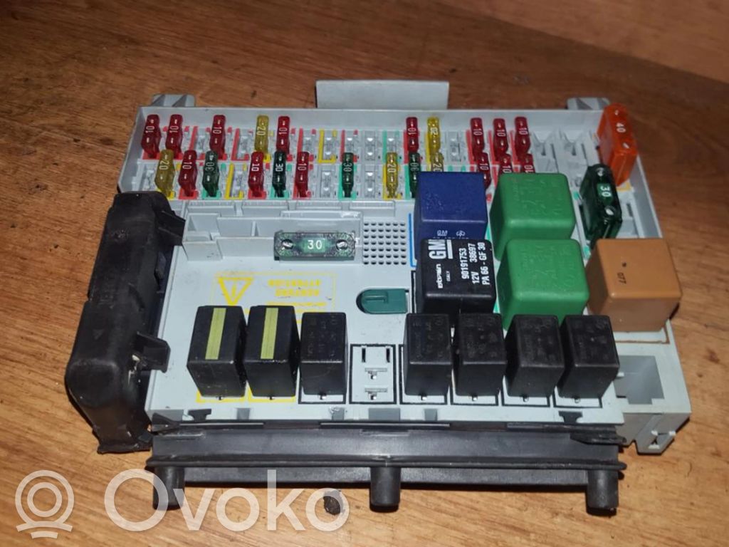 Opel Vectra B Set cutie siguranțe 