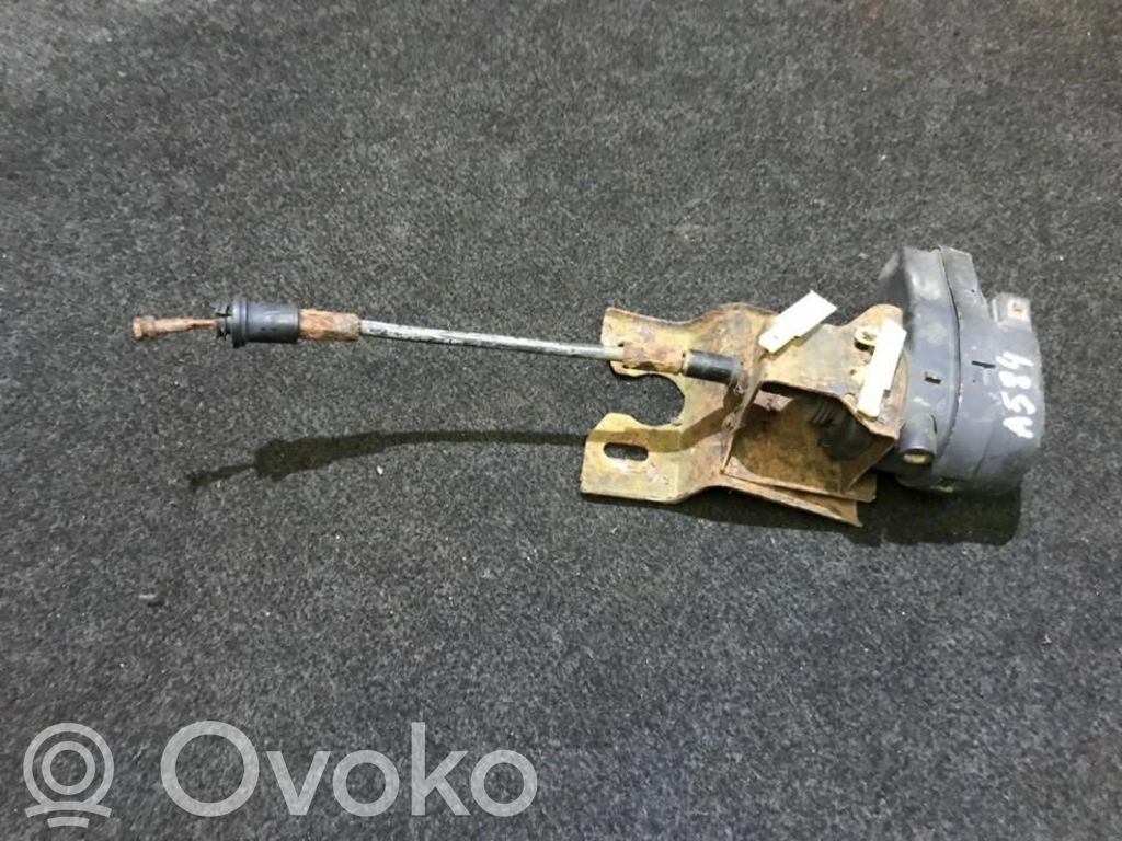 Lukturu augstuma regulēšanas motorīts