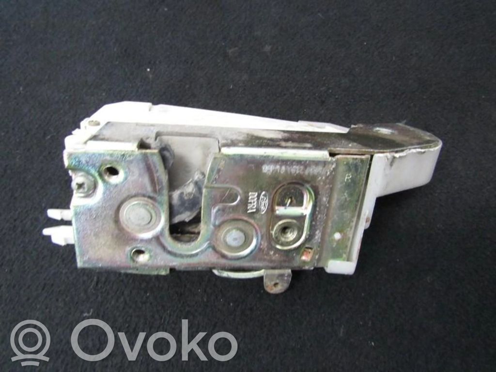 Ford Mondeo MK I Galinių durų spyna 