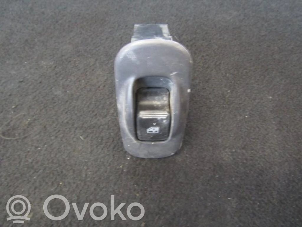 Przyciski szyb   MB962804,C8DD101MA1,C8DD101MA1,MB962804