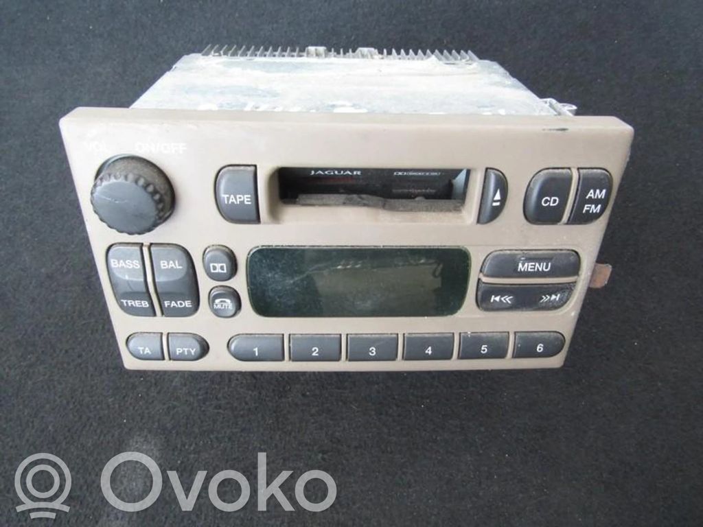 Jaguar S-Type Radio / CD/DVD atskaņotājs / navigācija 