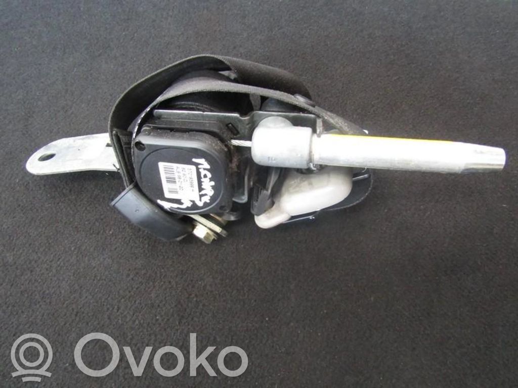 Mitsubishi Carisma Cinturón delantero 