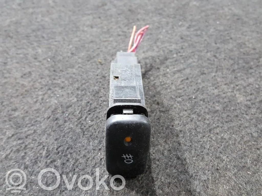 Fog light switch