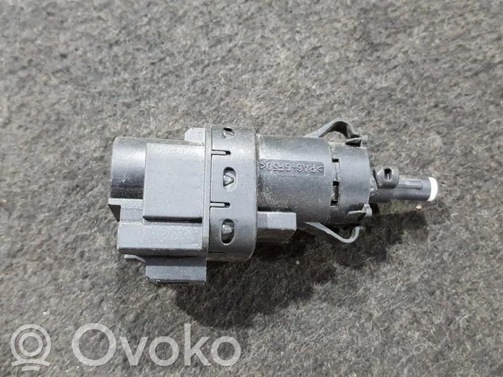 Jarrupolkimen anturin kytkin   3M5T13480AB,3M5T13480AB,3M5T13480AB,3M5T13480AB