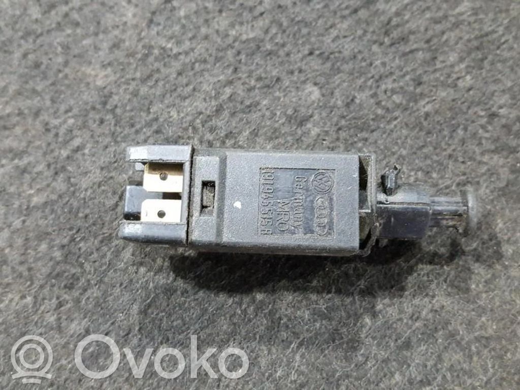Volkswagen Golf III Czujnik pedału hamulca / stopu 