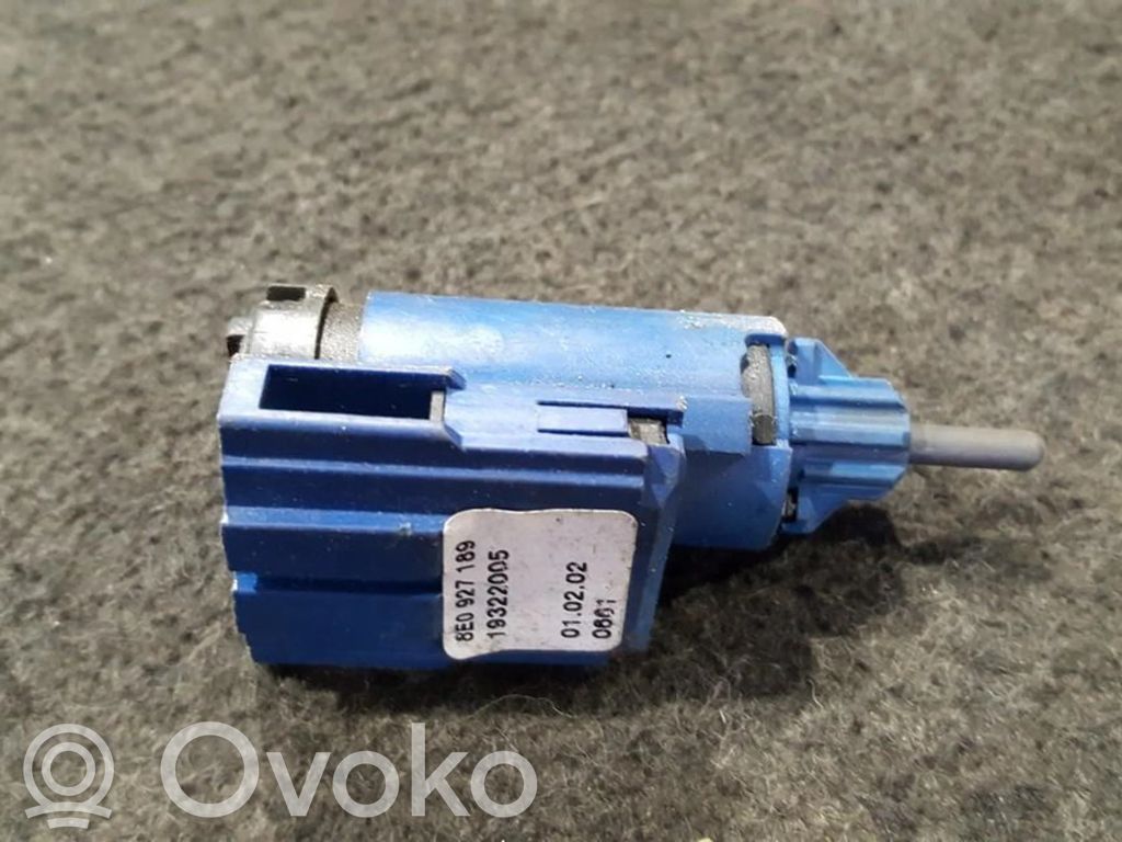 Comutator senzor pedală frână   8E0927189,19322005,19322005,8E0927189