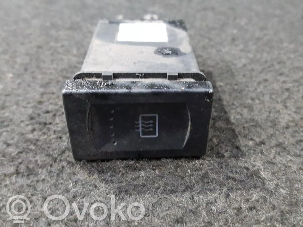 Volkswagen PASSAT B5 Comutator încălzire parbriz/lunetă