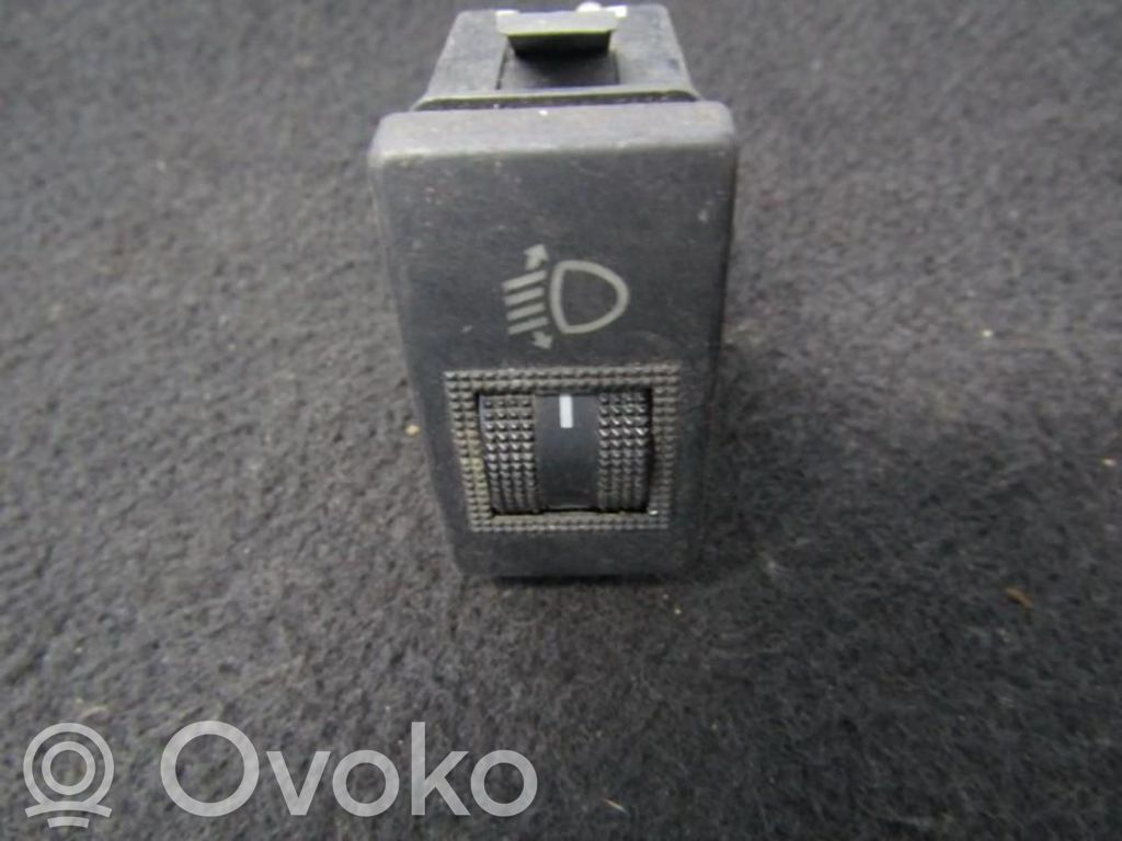 Audi A4 S4 B5 8D Interruttore di regolazione livello altezza dei fari 