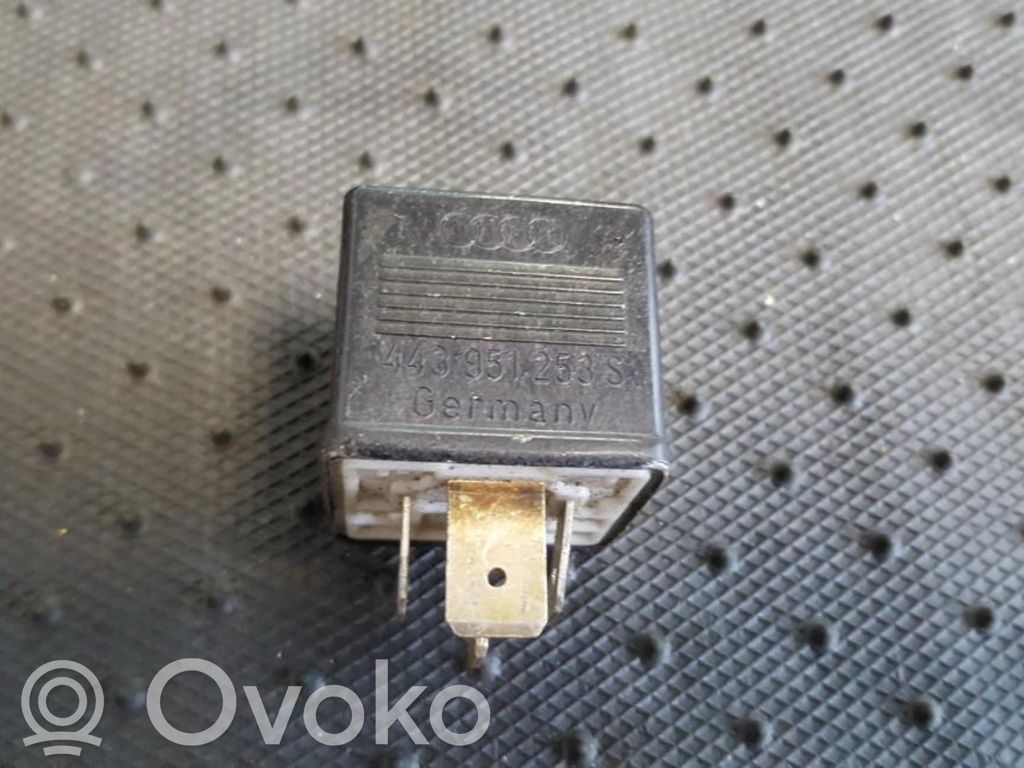 Audi A6 S6 C4 4A Altri relè 