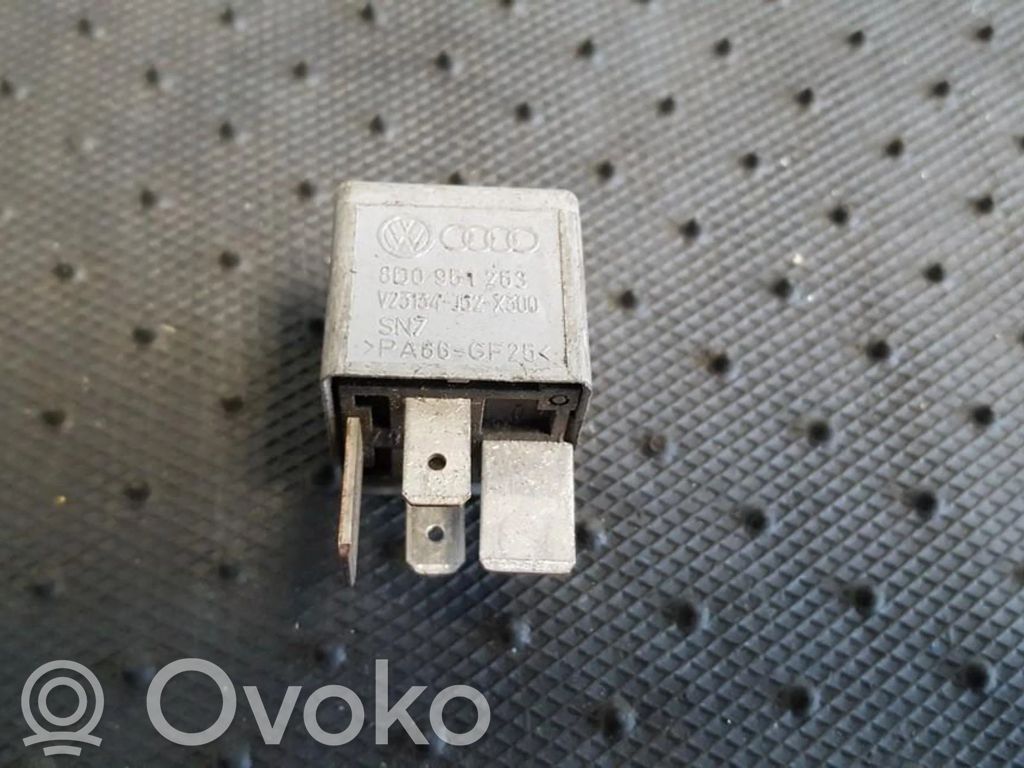 Autres relais   8D0951253,V23134J52X300,8D0951253,V23134J52X300,V23134J52X300