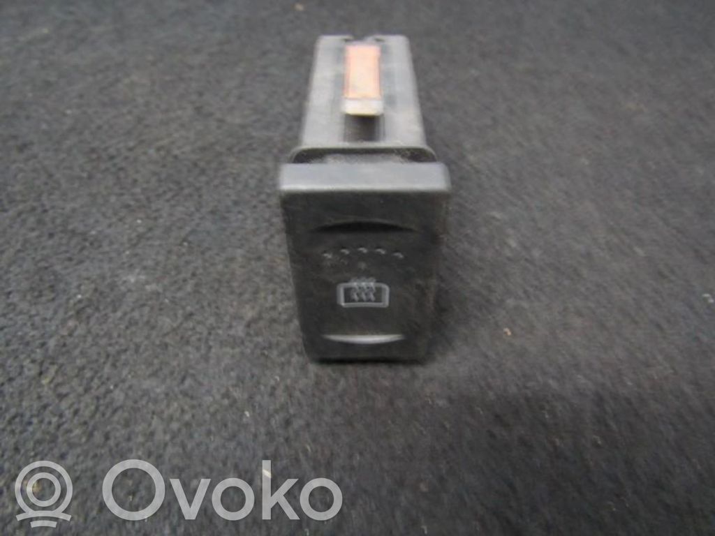 Volkswagen PASSAT B5 Comutator încălzire parbriz/lunetă 