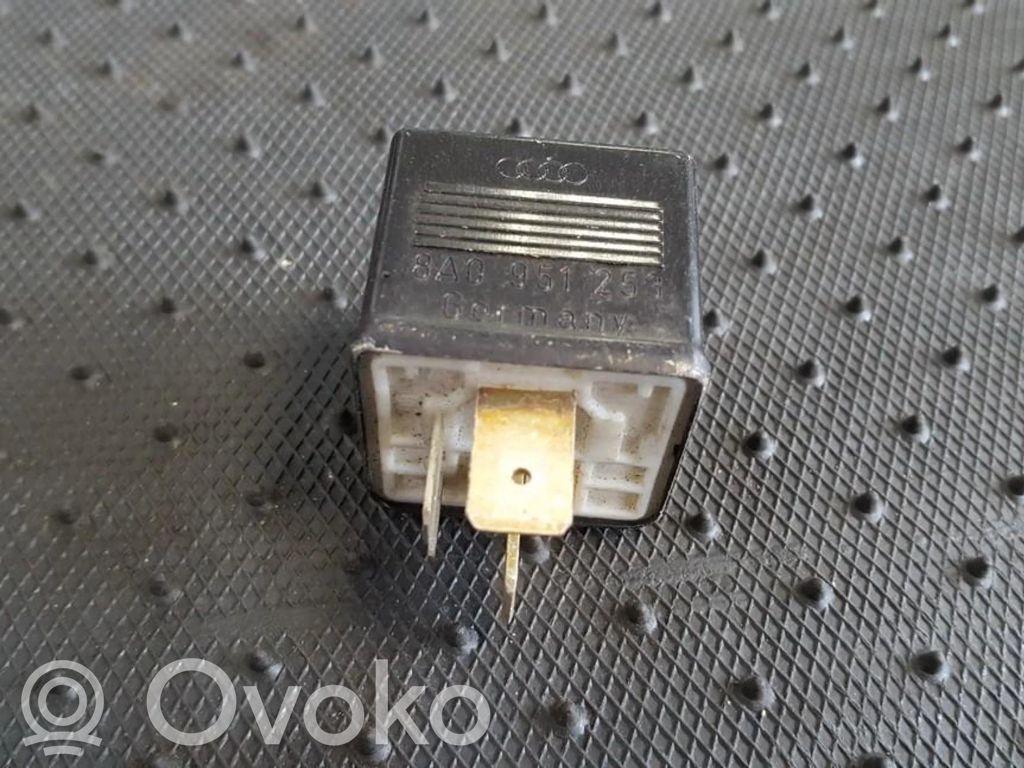 Volkswagen PASSAT B5 Altri relè 