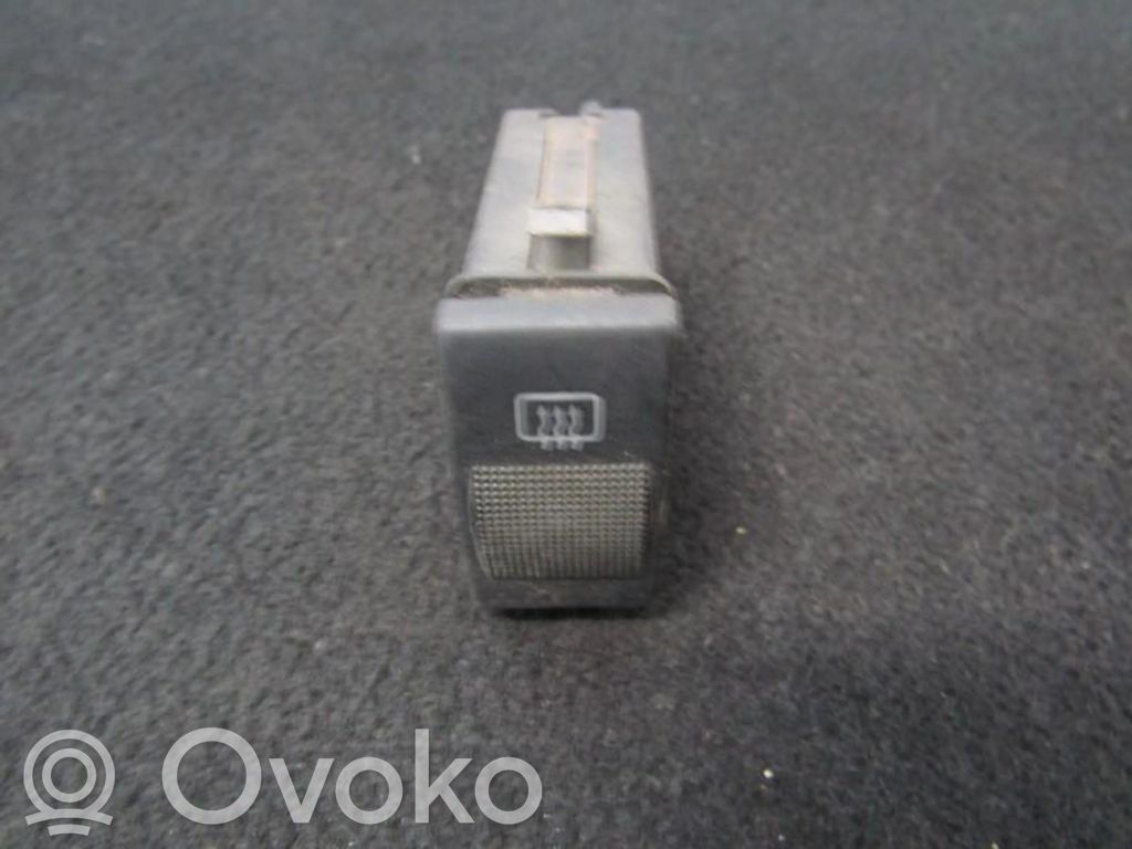 Audi A4 S4 B5 8D Comutator încălzire parbriz/lunetă 