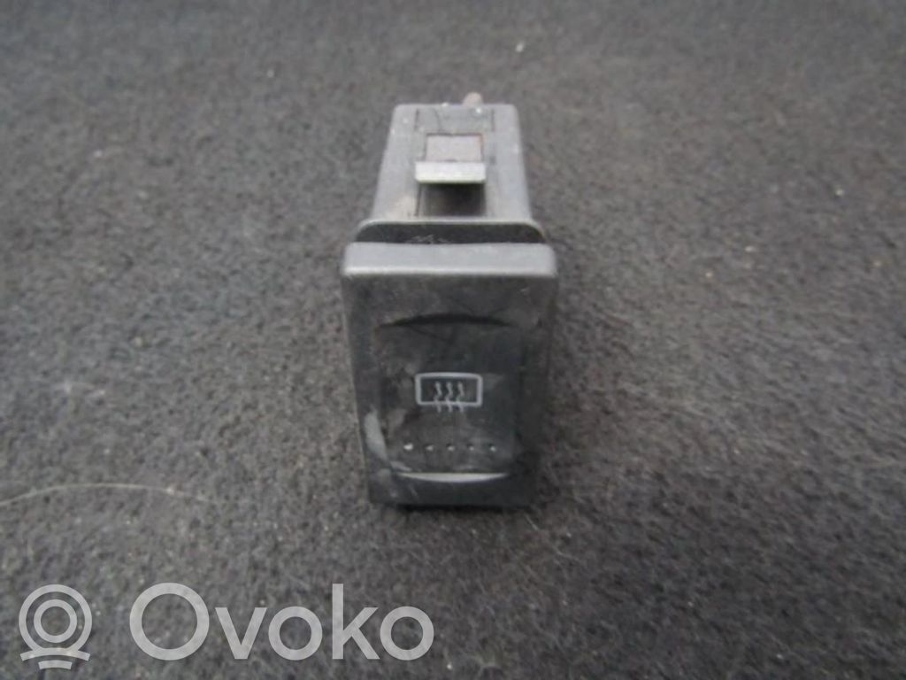 Volkswagen PASSAT B5 Comutator încălzire parbriz/lunetă 