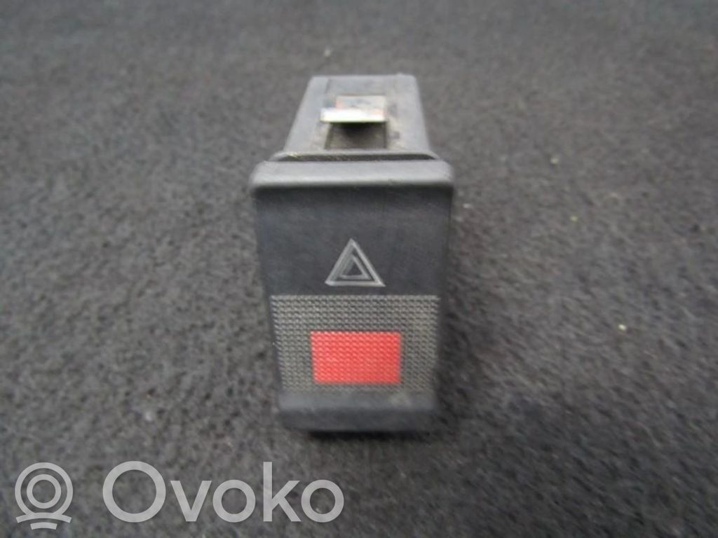 Audi A6 S6 C4 4A Interruttore luci di emergenza
