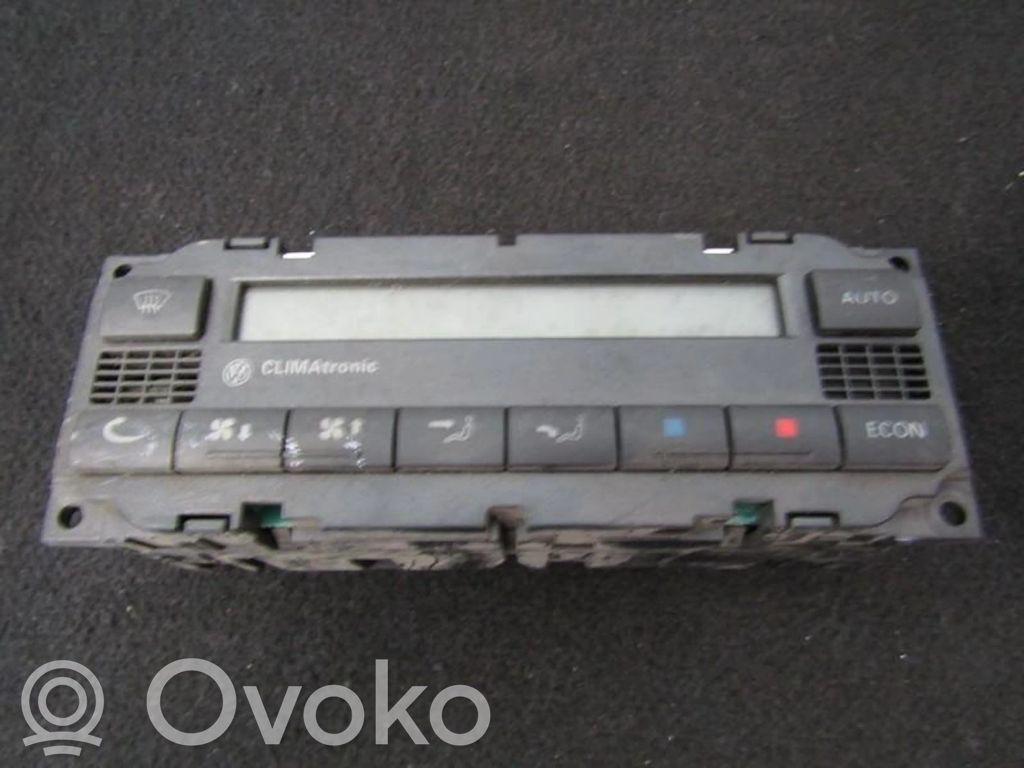 Volkswagen PASSAT B5 Centralina del climatizzatore