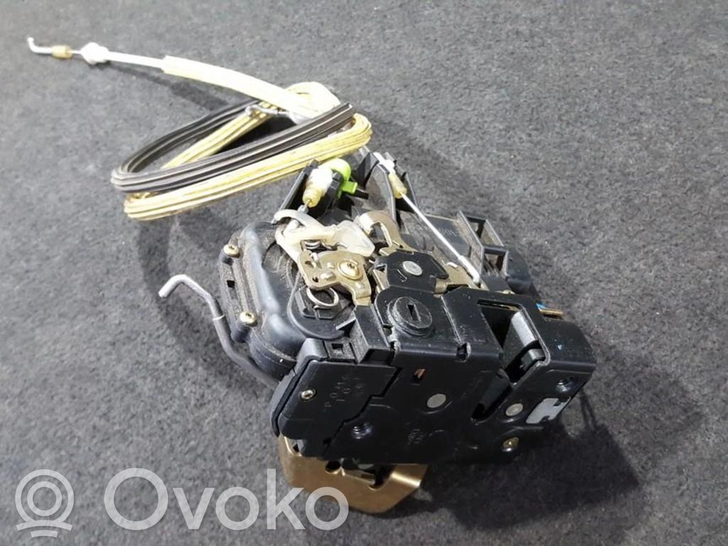 Audi A6 S6 C5 4B Încuietoare ușă spate 