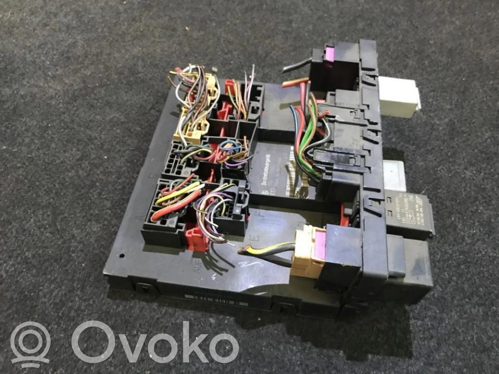 Audi A4 S4 B7 8E 8H Modul confort 
