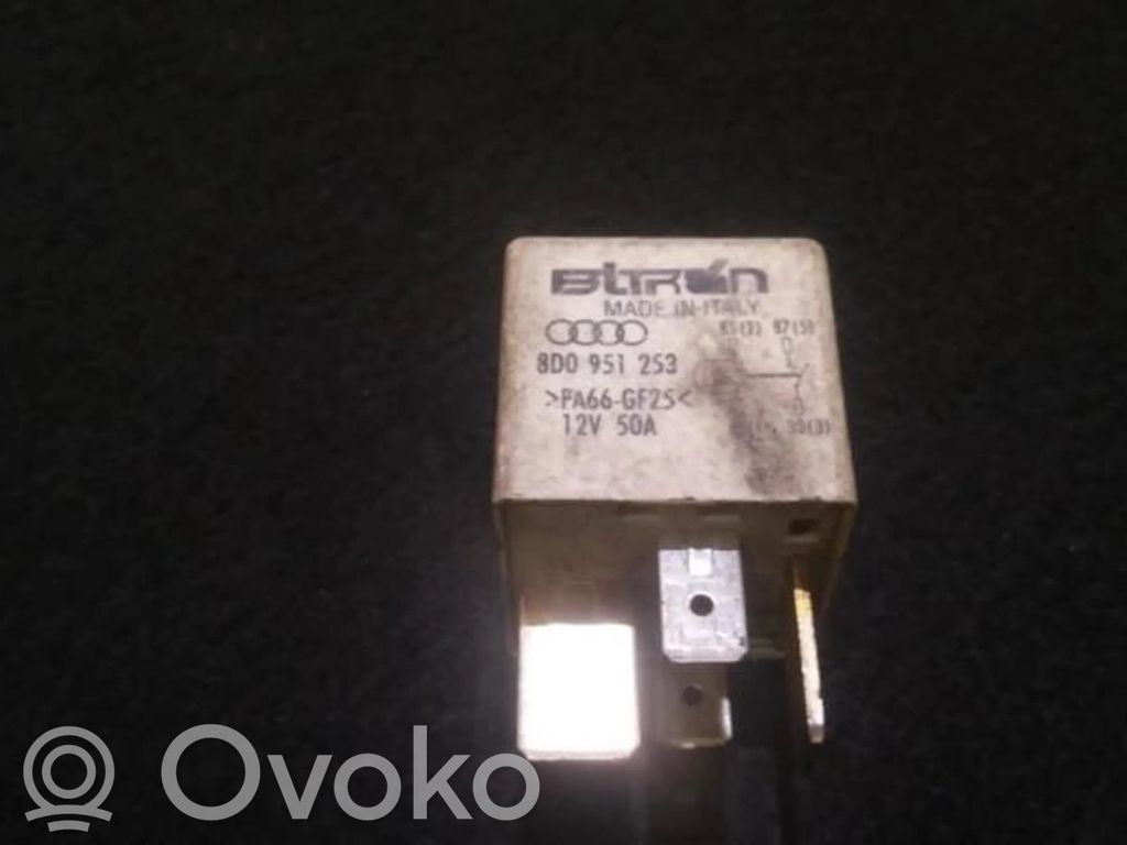 Volkswagen PASSAT B5 Alte relee 
