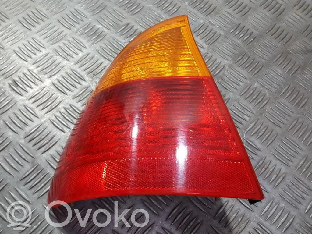 Luz trasera/de freno   63217165,8368757,63217165,8368757