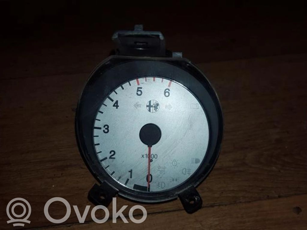 Alfa Romeo 156 Licznik / Prędkościomierz 
