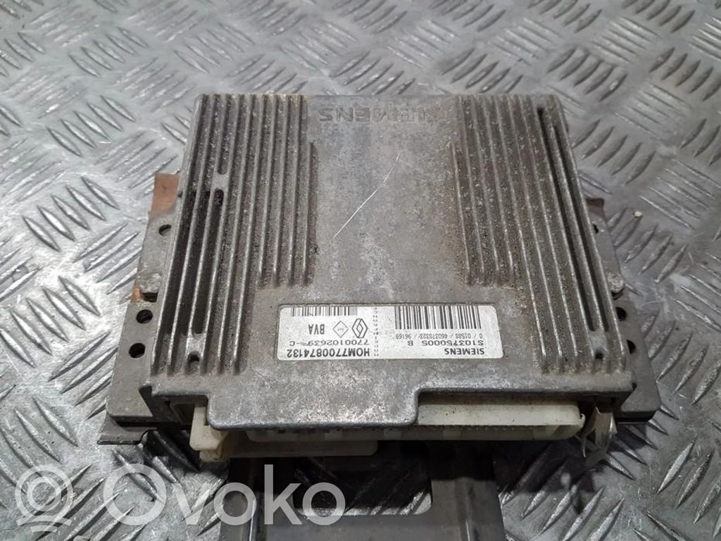 Renault Laguna I Engine control unit/module 