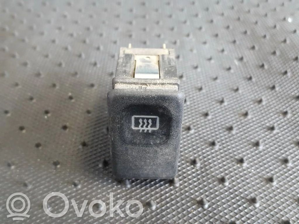 Volkswagen Jetta II Bouton de dégivrage pare-brise