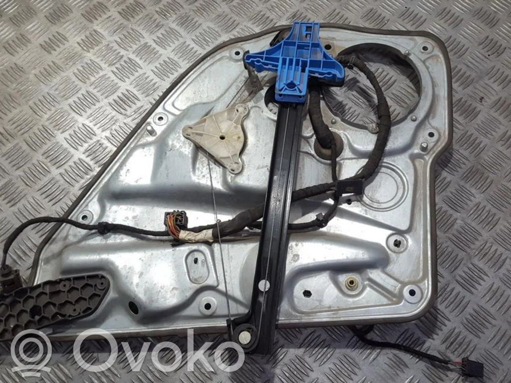 Volkswagen Golf IV Macara ușă glisantă cu motor