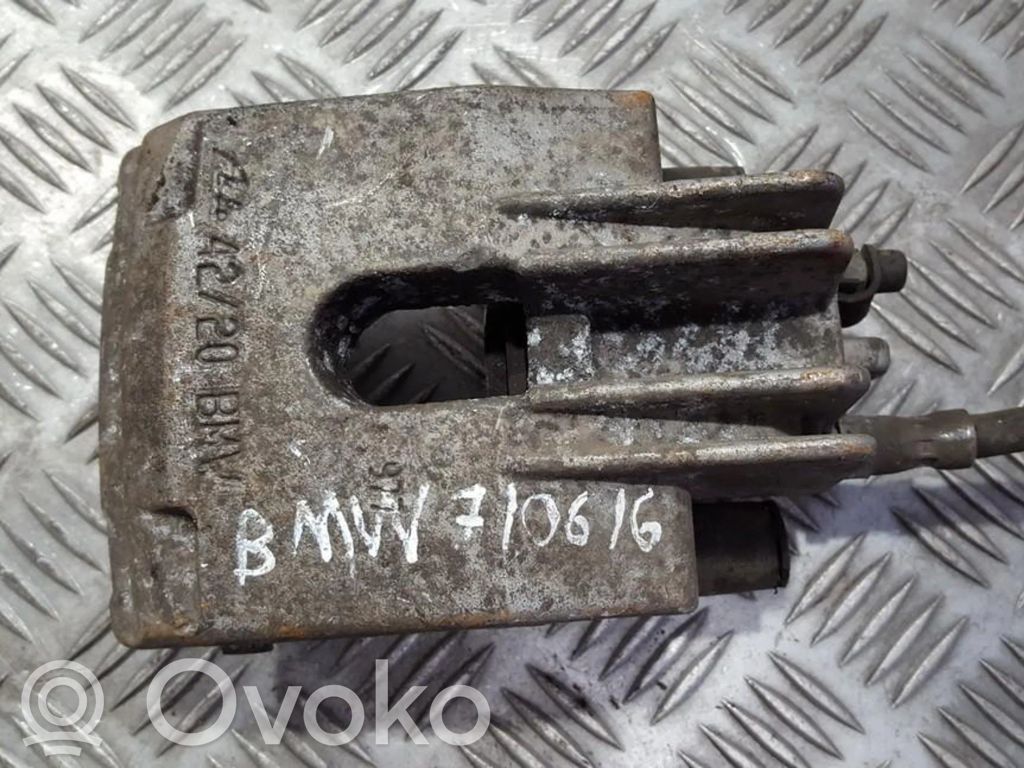 Rear brake caliper