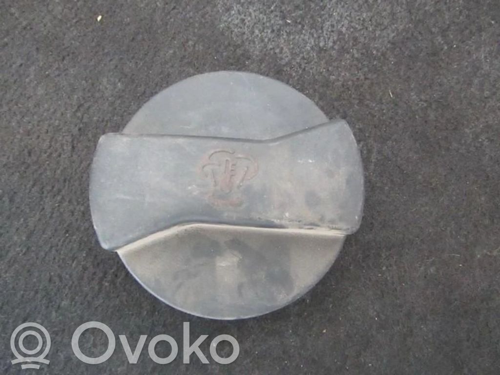 Volkswagen Golf III Tapón del depósito de refrigerante 