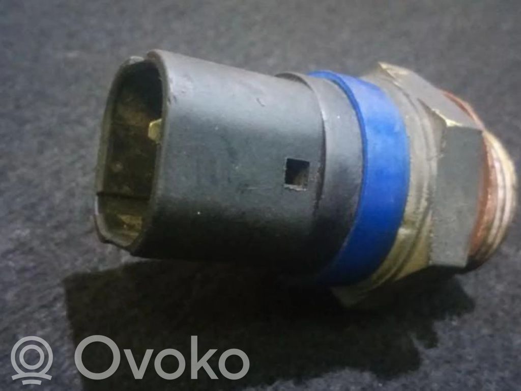 Renault Laguna I Sensor Kühlmittelstand 