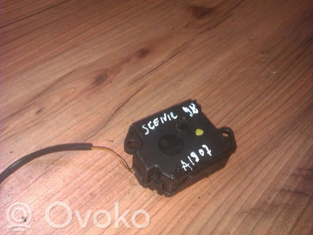 Renault Scenic I Oro sklendės varikliukas 