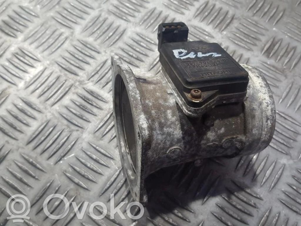 Audi A6 S6 C4 4A Misuratore di portata d'aria 