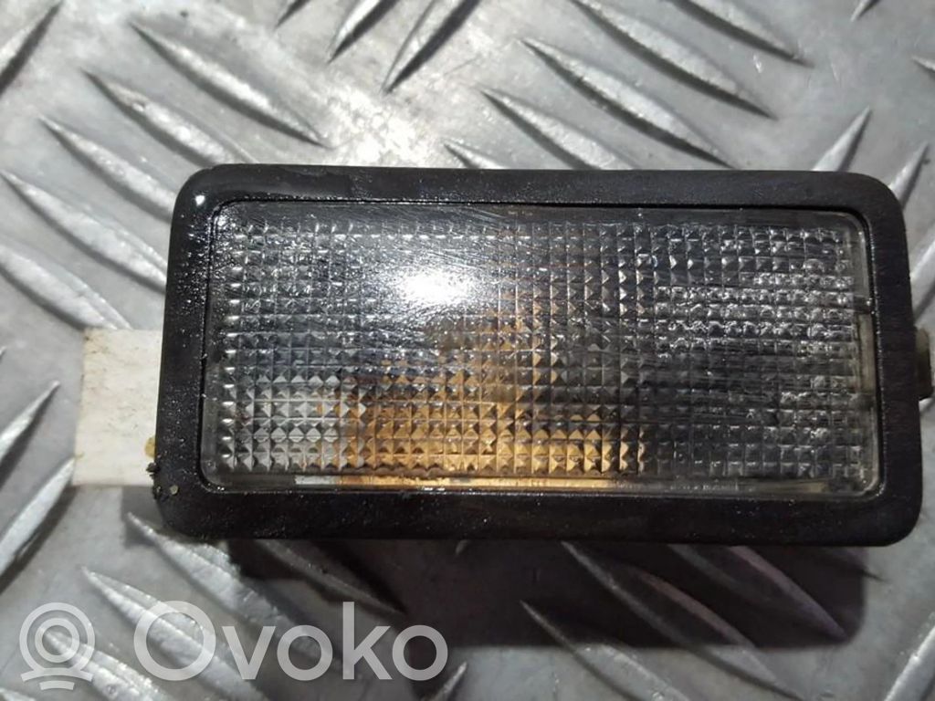 Renault Megane I Takaistuimen valo