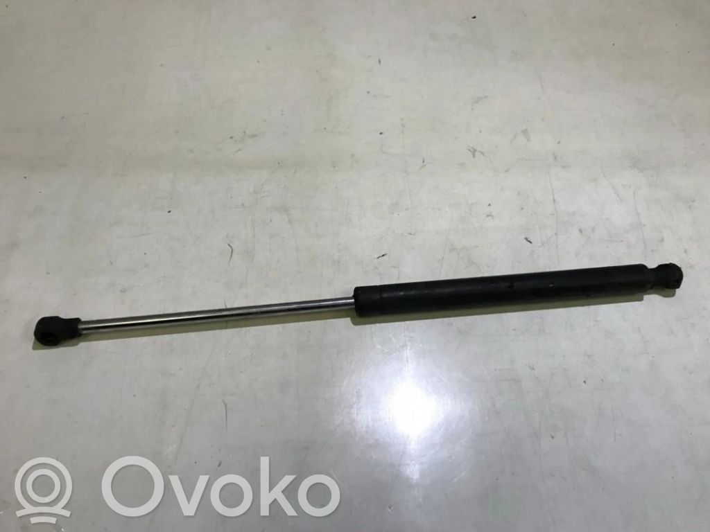 Renault Clio II Amortyzator klapy tylnej bagażnika 