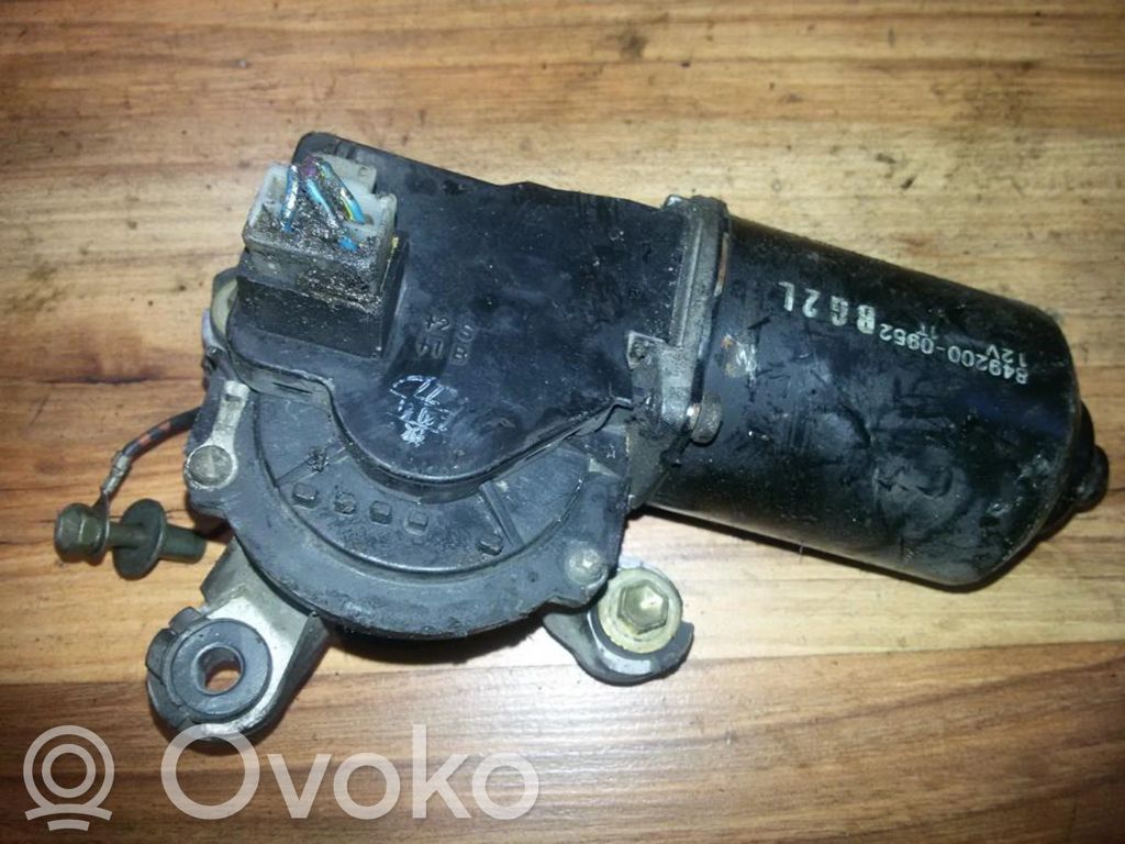 Mazda 323 Двигатель стеклоочистителей 