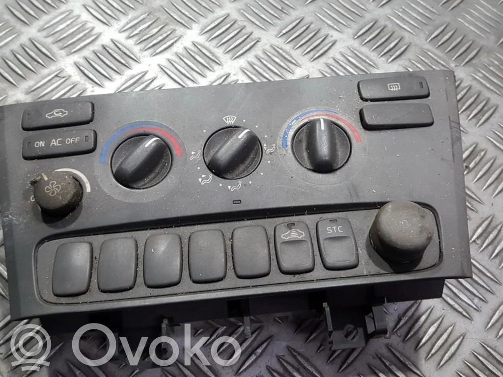 Volvo XC90 Panel klimatyzacji 