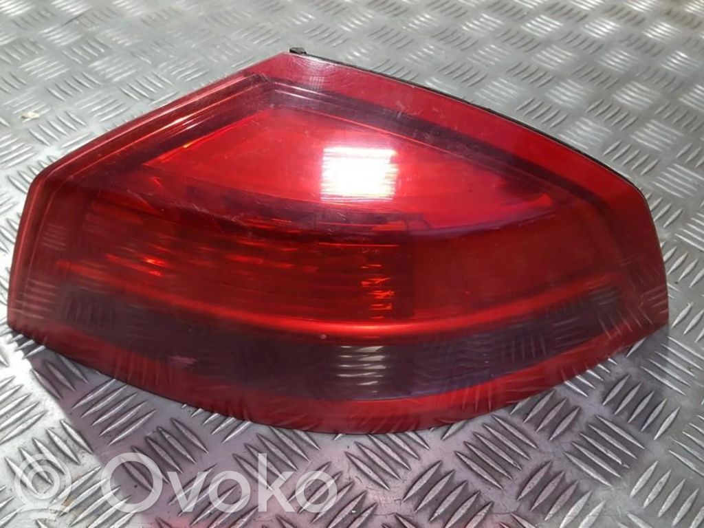 Luz trasera/de freno   8200014360,8200014360