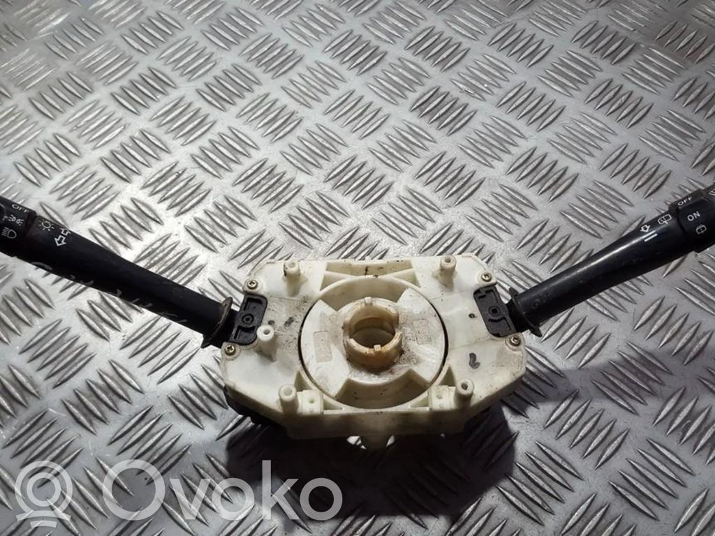 Honda CR-V Interruptor/palanca de limpiador de luz de giro 