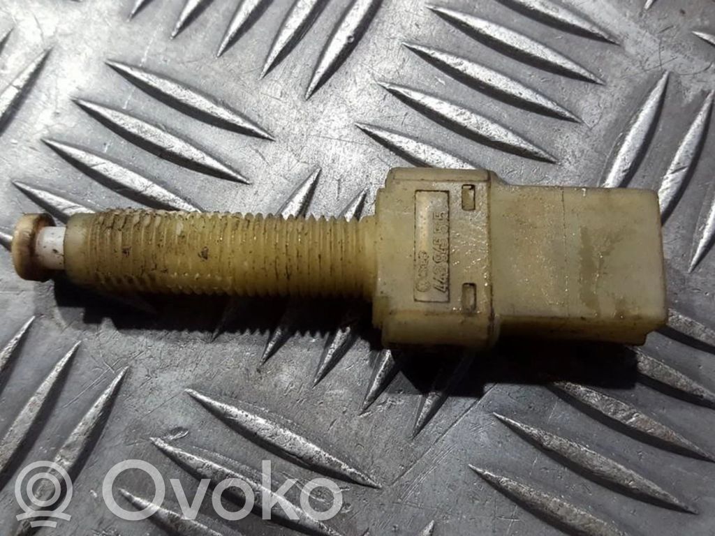 Interruptor sensor del pedal de freno   443945515,443945515