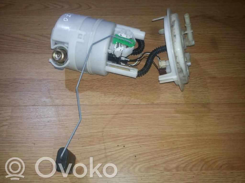Citroen C4 I Bomba interna de combustible 