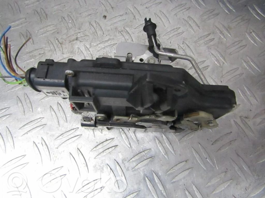 Audi A4 S4 B6 8E 8H Încuietoare ușă față 