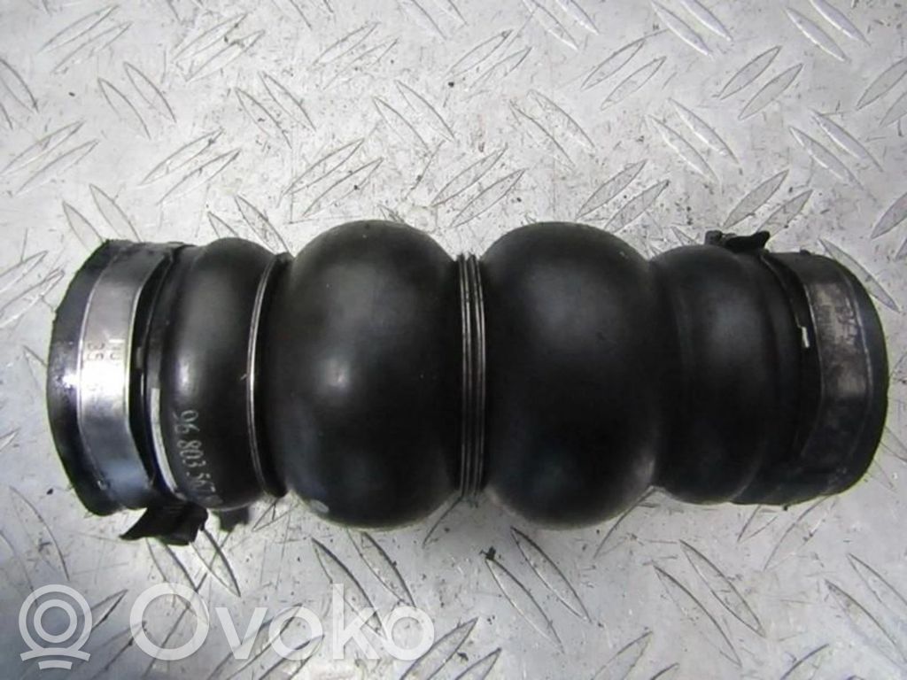 Citroen C4 I Furtun/conductă intercooler 