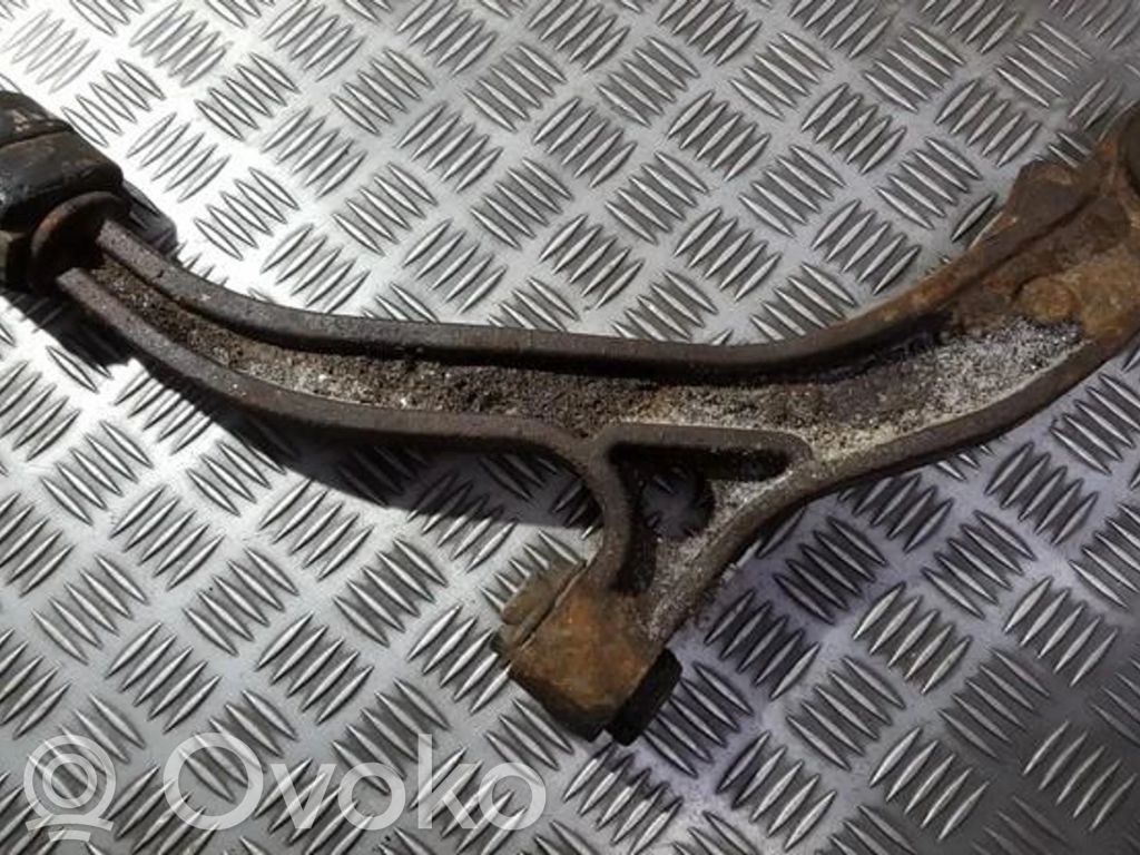 Chrysler Voyager Querlenker Achsschenkel vorne 