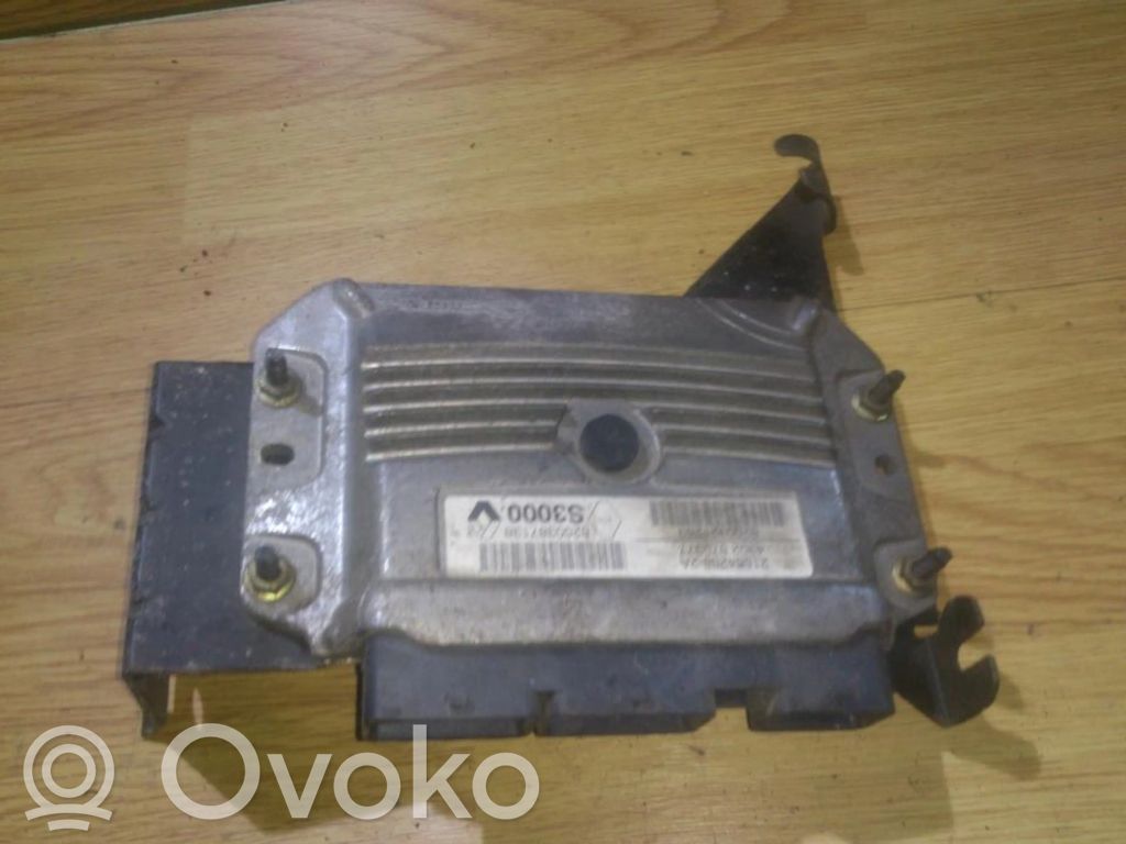 Renault Megane II Unitate/modul de control motor 