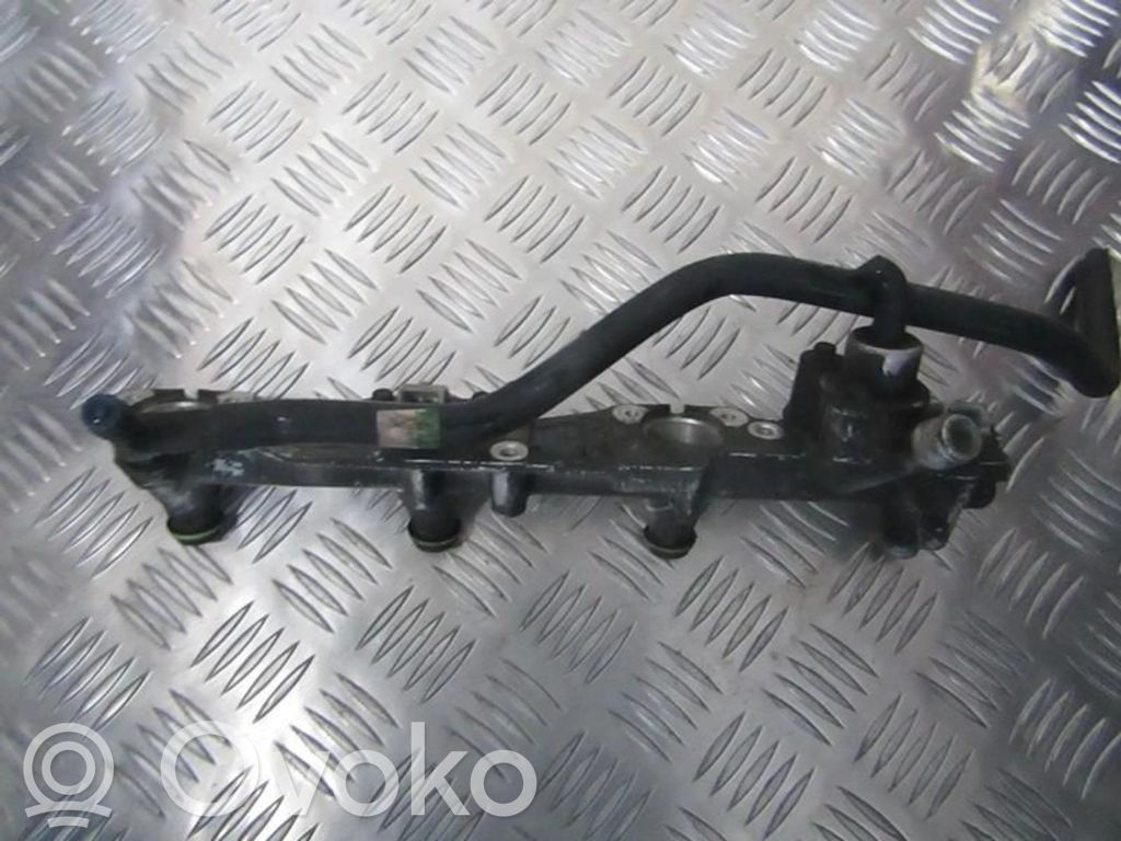 Ford Mondeo MK I Linea principale tubo carburante 