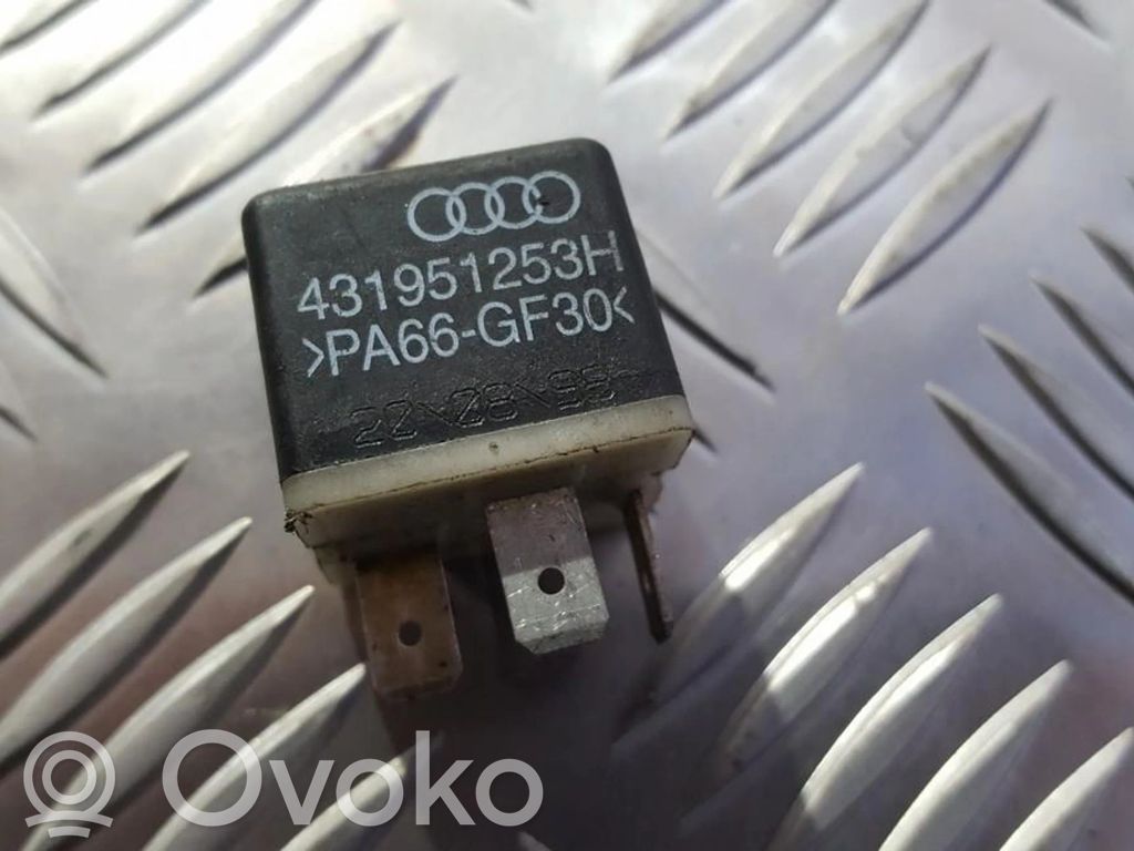 Audi A6 S6 C5 4B Altri relè